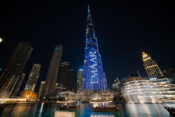 Burj Khalifa in Dubai With EMAAR Logo Projection Free Photo